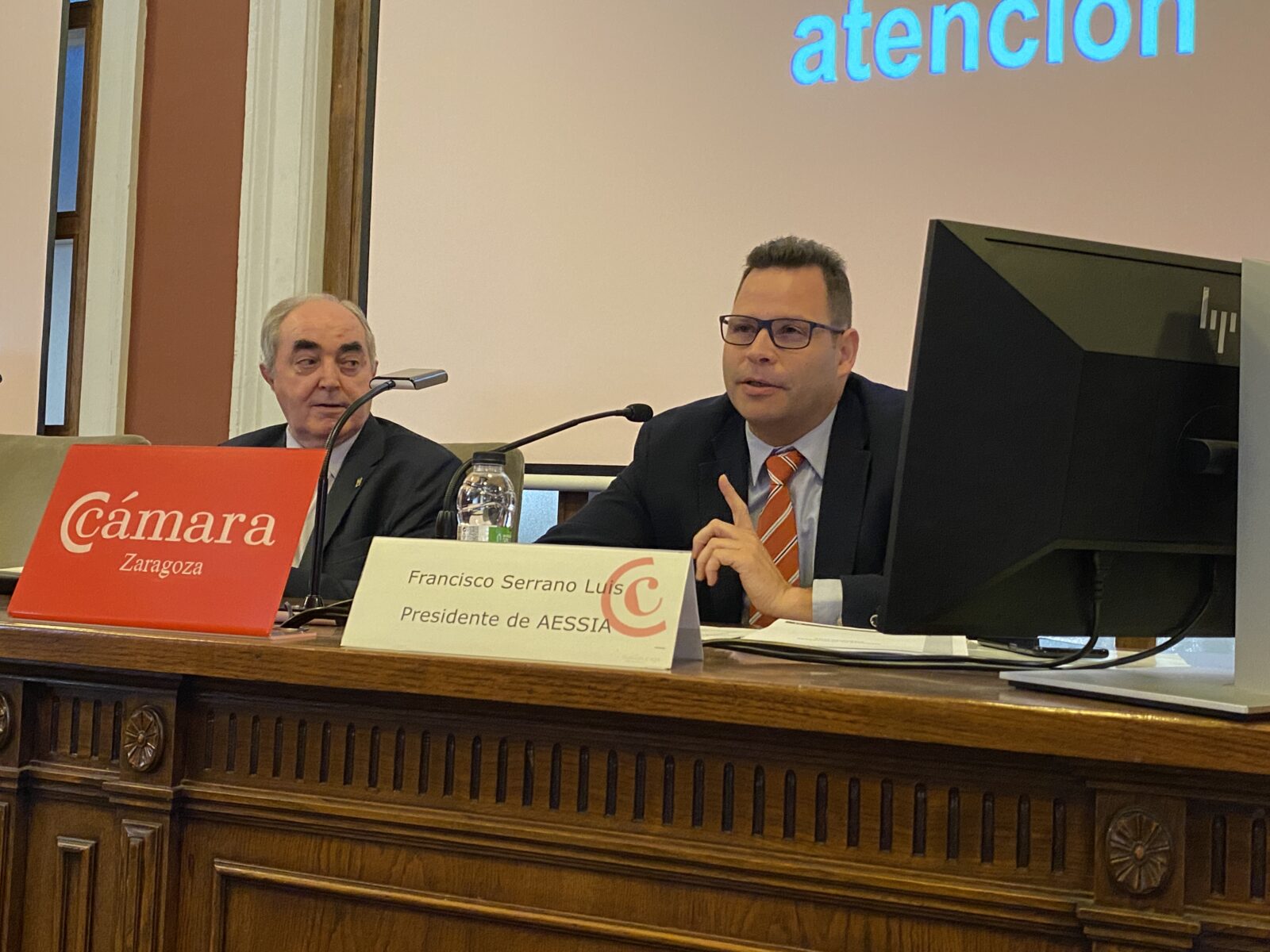 Arturo Aliaga valora el trabajo de AESSIA en la firma del II Convenio de Colaboración entre el Gobierno de Aragón y AESSIA 1. AESSIA Asociación de Entidades del Sistema de la Seguridad Industrial de Aragón Arturo Aliaga valora el trabajo de AESSIA en la firma del II Convenio de Colaboración entre el Gobierno de Aragón y AESSIA AESSIA. Asociación de Entidades del Sistema de la Seguridad Industrial de Aragón