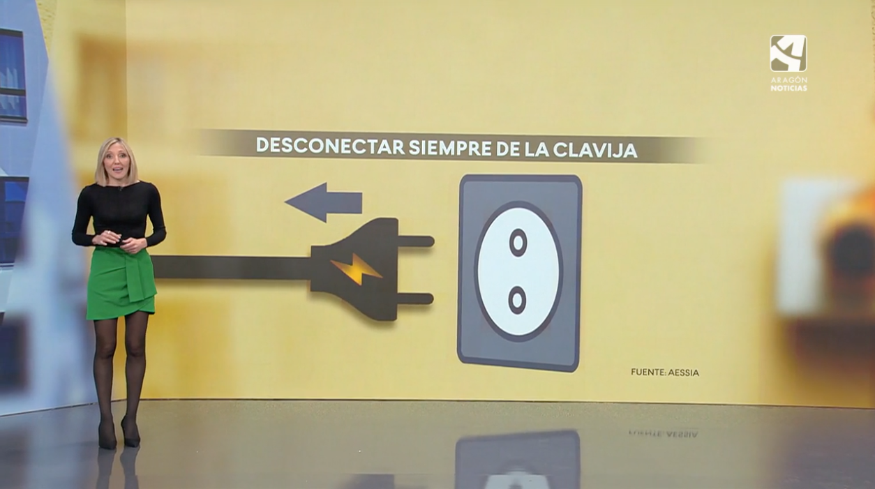 Cómo evitar riesgos con las regletas. Lo cuenta AESSIA en Buenos días Aragón 1. AESSIA Asociación de Entidades del Sistema de la Seguridad Industrial de Aragón Cómo evitar riesgos con las regletas. Lo cuenta AESSIA en Buenos días Aragón AESSIA. Asociación de Entidades del Sistema de la Seguridad Industrial de Aragón