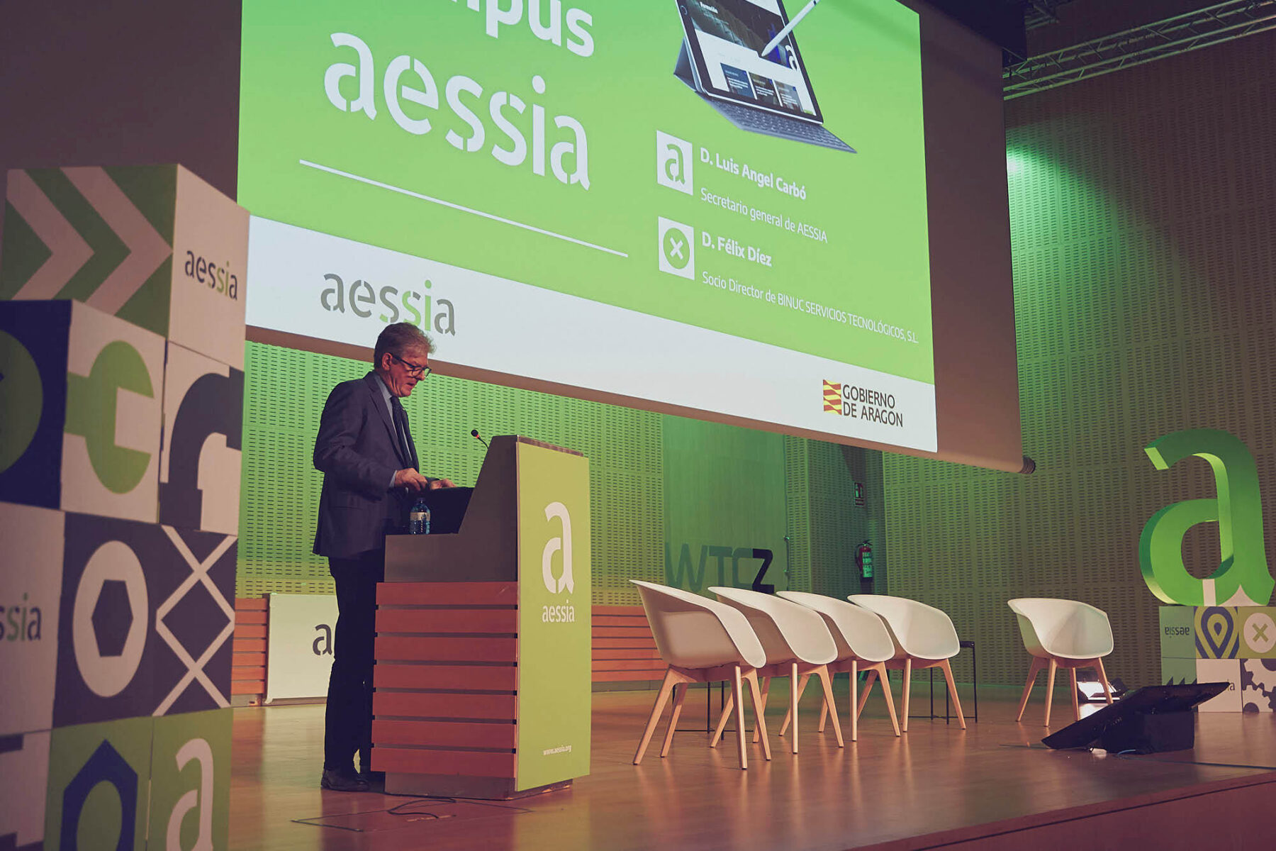 Foro de la Seguridad Industrial de Aragón 2024 21. AESSIA Asociación de Entidades del Sistema de la Seguridad Industrial de Aragón Foro de la Seguridad Industrial de Aragón 2024 AESSIA. Asociación de Entidades del Sistema de la Seguridad Industrial de Aragón