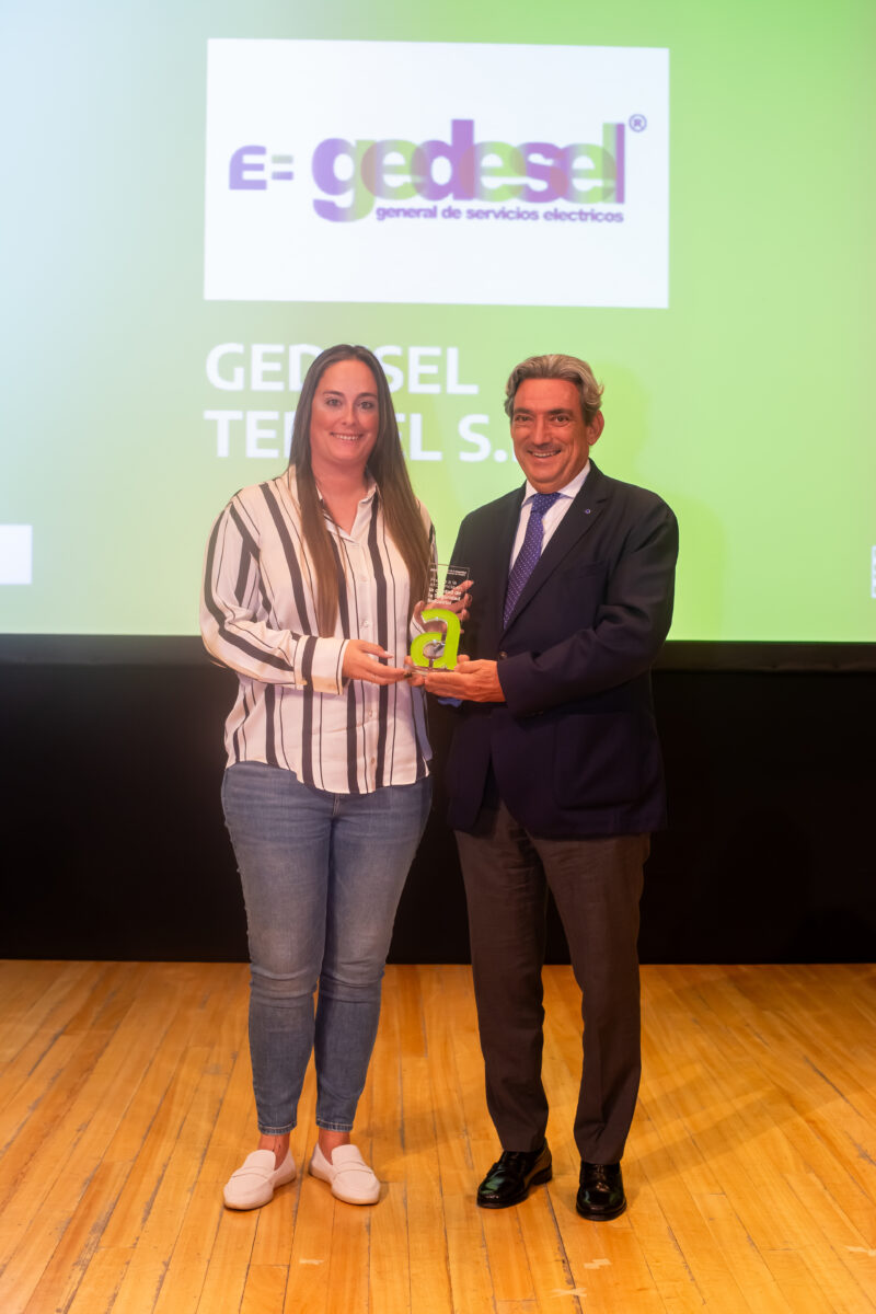 GEDESEL TERUEL, TUDEGAS, IDRA y ESSERE, empresas premiadas en el primer Foro de la Seguridad Industrial de Aragón 23. AESSIA Asociación de Entidades del Sistema de la Seguridad Industrial de Aragón GEDESEL TERUEL, TUDEGAS, IDRA y ESSERE, empresas premiadas en el primer Foro de la Seguridad Industrial de Aragón AESSIA. Asociación de Entidades del Sistema de la Seguridad Industrial de Aragón
